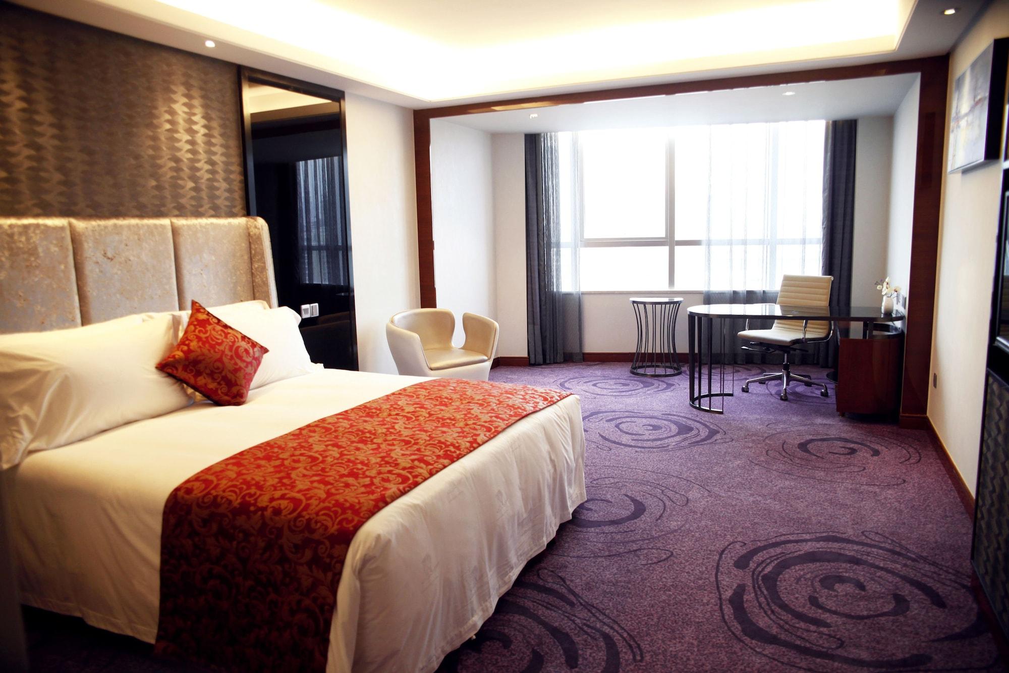 Sentosa Hotel Shenzhen Feicui Branch, Enjoy Tropical Swimming Pools And High-Class Fitness Club מראה חיצוני תמונה